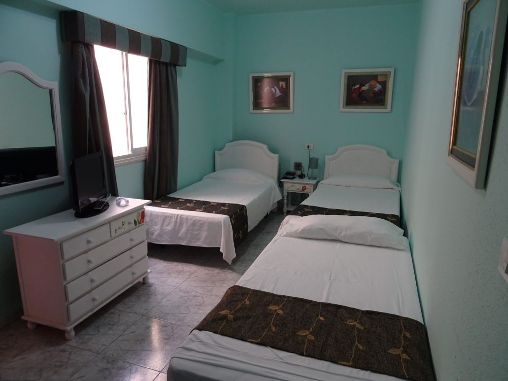Habitación doble con dos camas del Hotel Tanausú